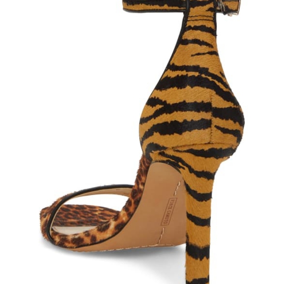 👣Vince Camuto🐈 Leopard/Tiger Sandles shoes footwear unique looking  8M & 9.5M - Picture 4 of 13